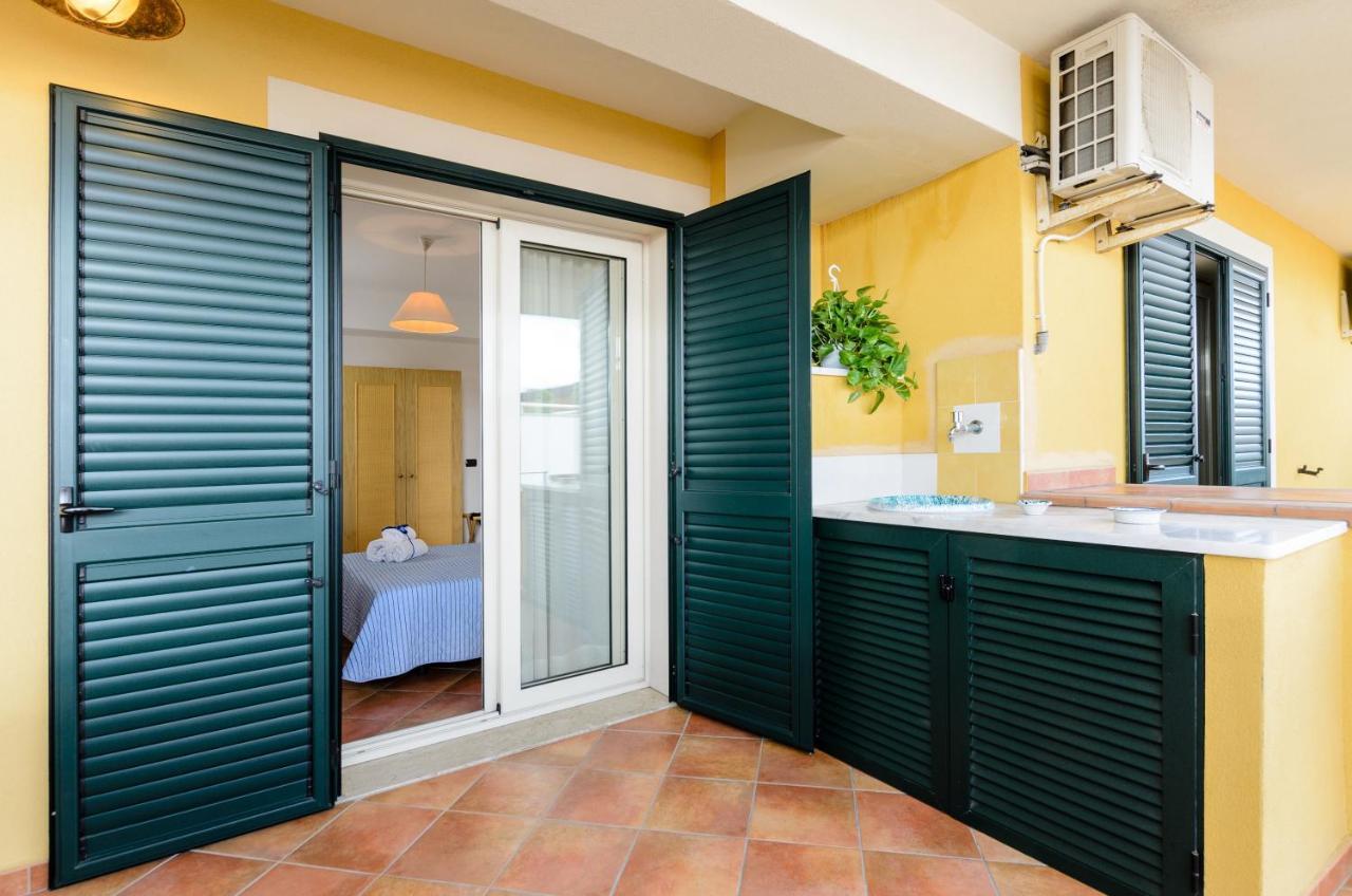 Le Tartarughe Aparthotel Letoianni Exterior foto